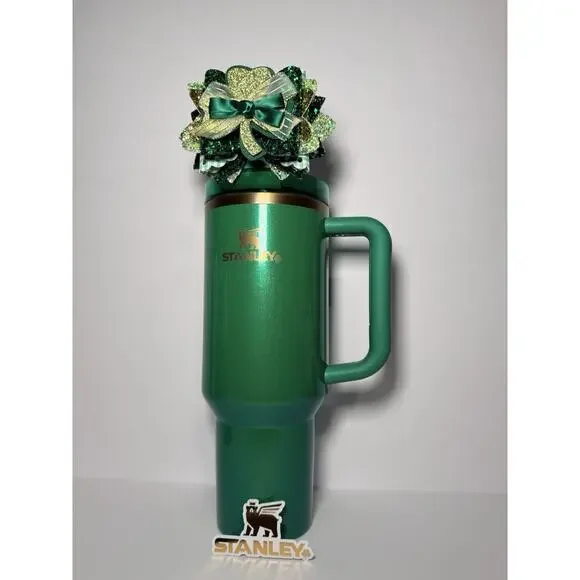 Stanley 2025 St. Patrick’s Day SHAMROCK GREEN 40oz Tumbler BNWT + Custom Bow - Picture 3 of 11